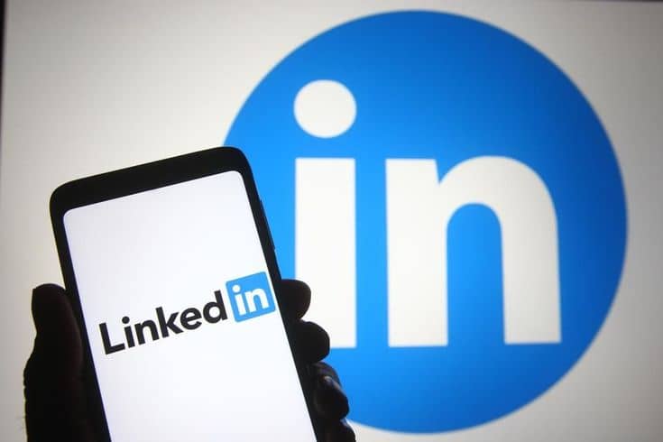 LinkedIn Changes Algorithm to Promote Your Best Posts for Months